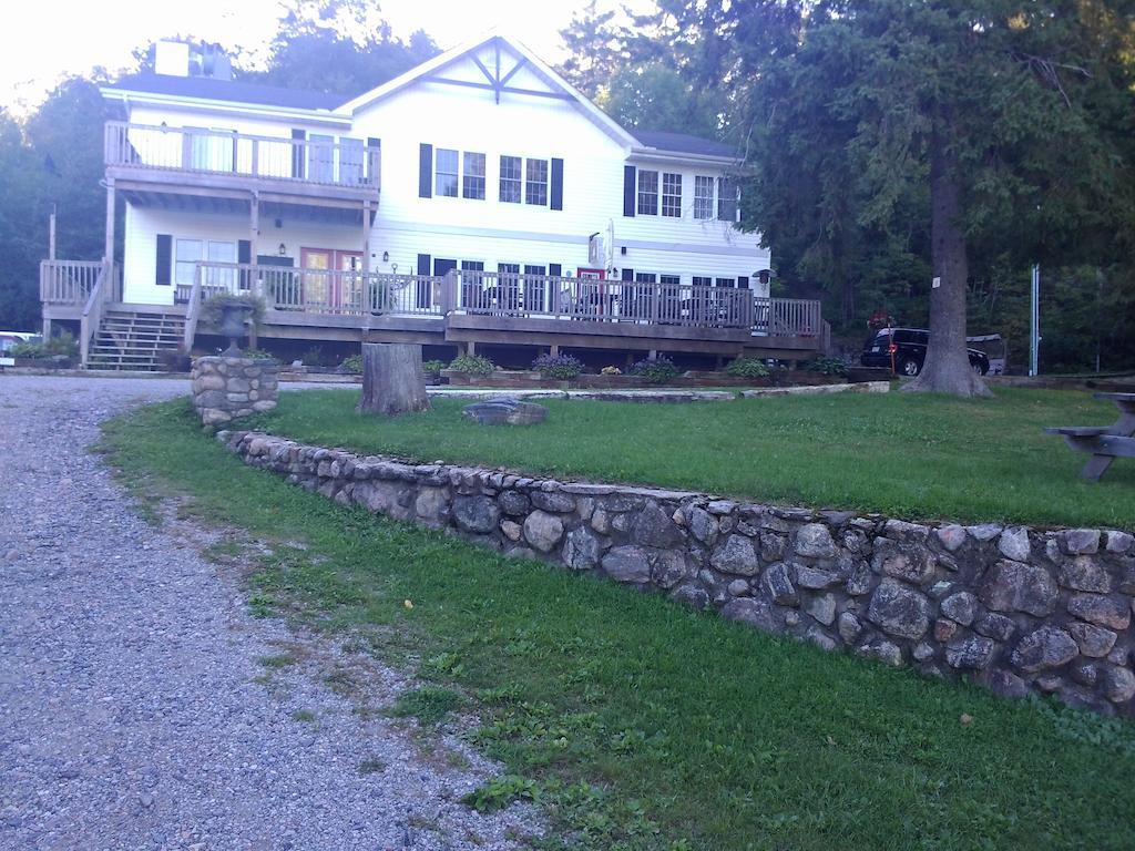 Little Hawk Resort & Marina Algonquin Highlands 외부 사진
