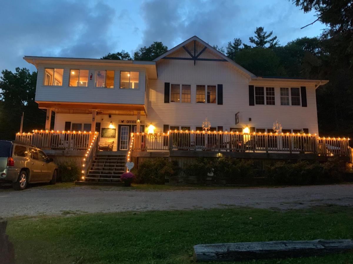 Little Hawk Resort & Marina Algonquin Highlands 외부 사진